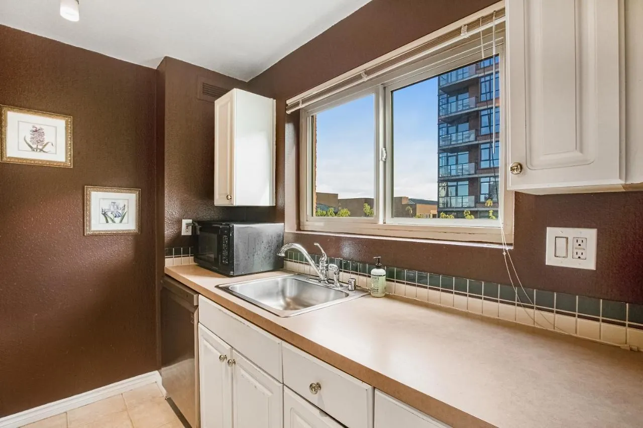 Apartment Central Respite Seattle
